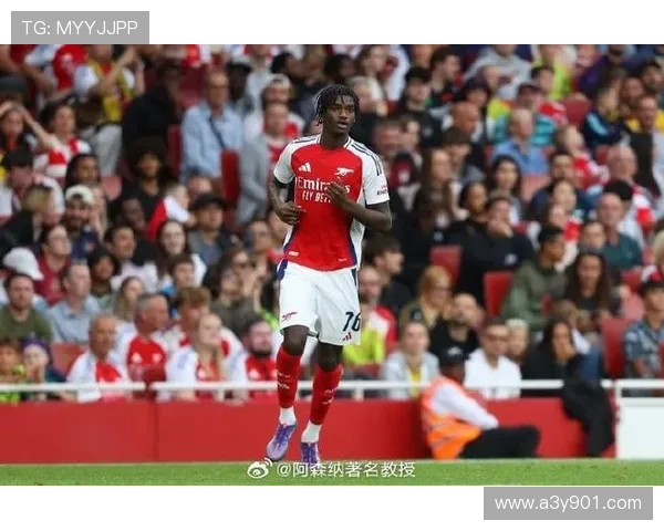 艾登海文盼未来入选英格兰国家队